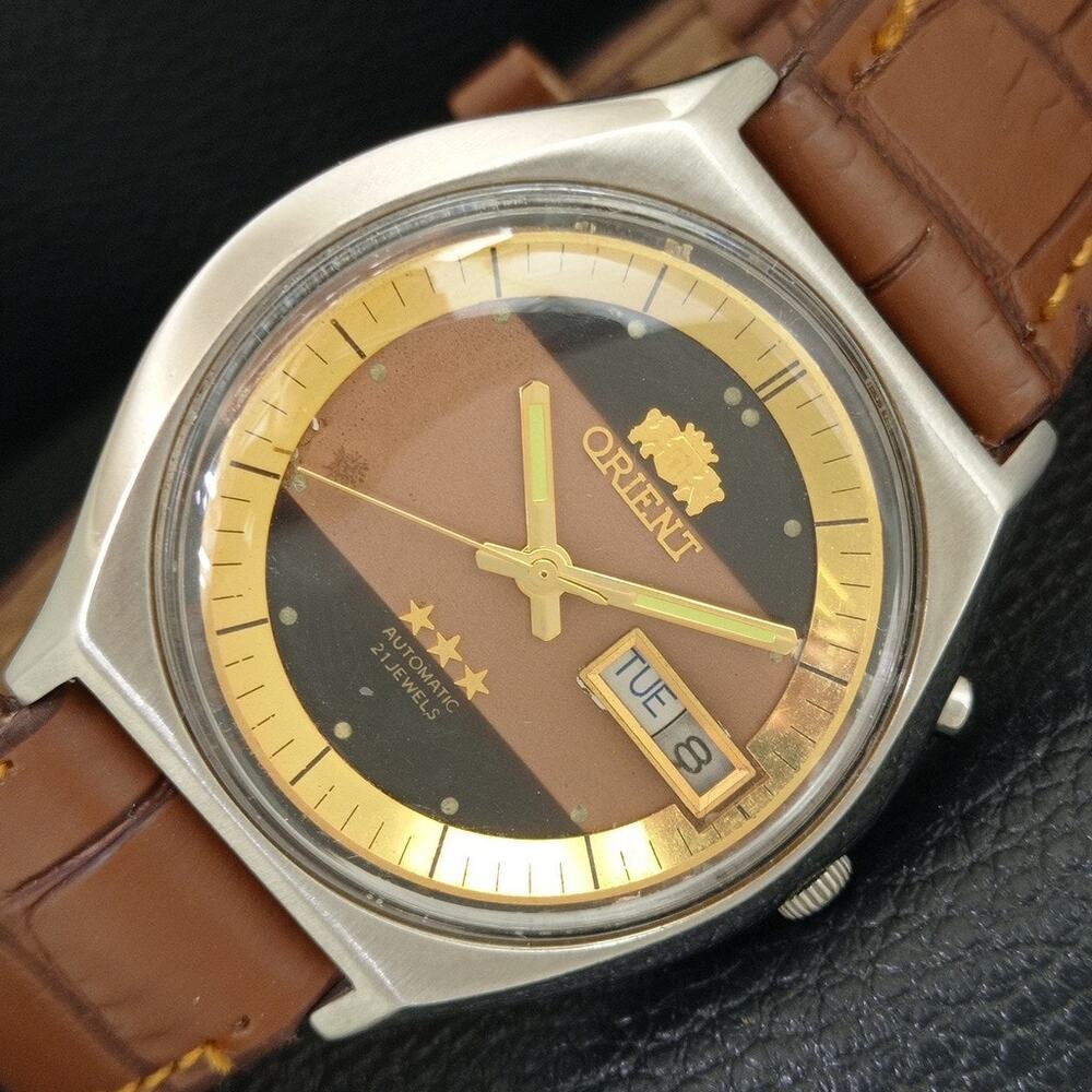 Vintage 1989 Orient Automatic Mens Silver Watch W/daydate & Gold accents
